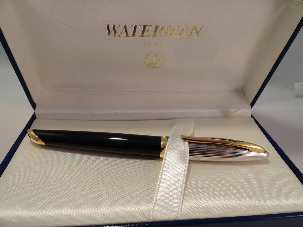 Penna stilografica Carène Deluxe Oro 18 Kt S0699940 Scatola Nuova