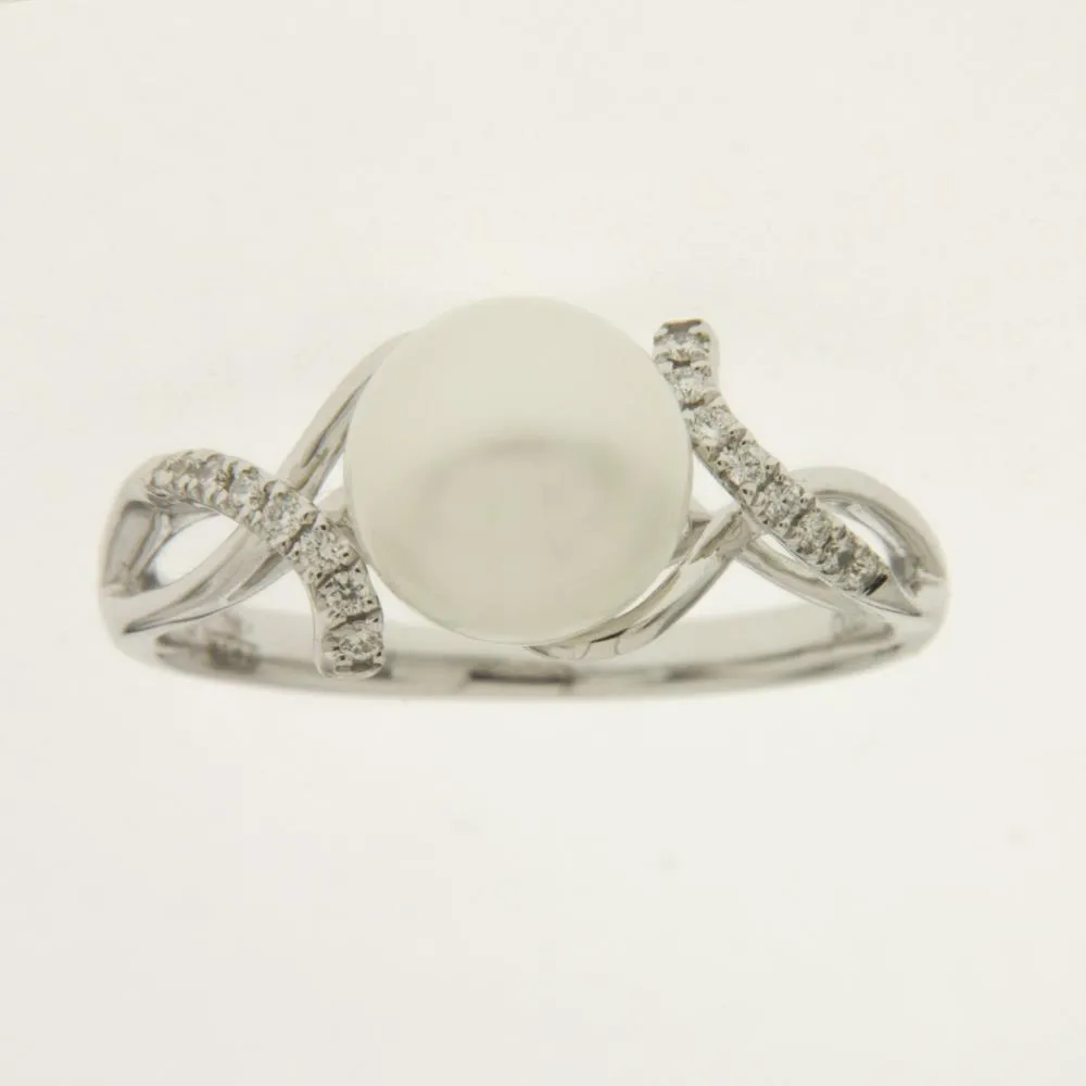 Anello Visconti con Perla e Diamanti Bianchi ct. 0,07 Ref. ABX15590