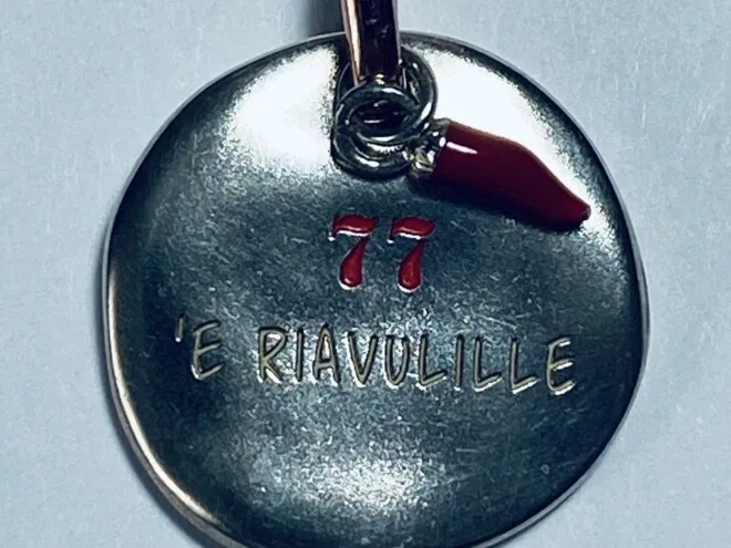 'E RIAVULILLE QUERIOT